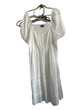 3X White Maxi Dress by (Unknown Brand) — Smocked Waist, Flowing Skirt